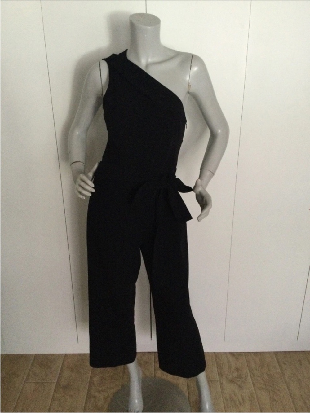 Club Monaco Dresses Black Crop One Shoulder Jumpsuit Size 4
